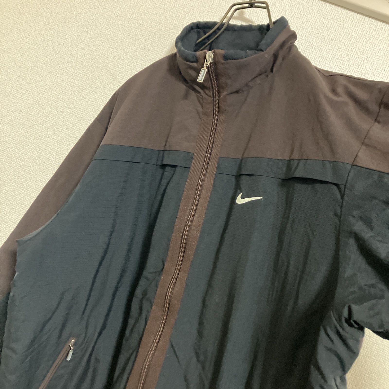 銀タグ】90s NIKE ナイキ 首元ロゴ刺繍 厚手 ナイロンジャケット 黒茶