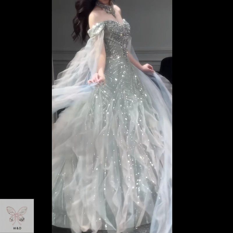 イブニングドレス 2025 オフショルダー フォーマル ウエディング 司会 卒業式 レディース 輝く瞬間を彩る品格のシルエット オフショルダーイブニングドレス