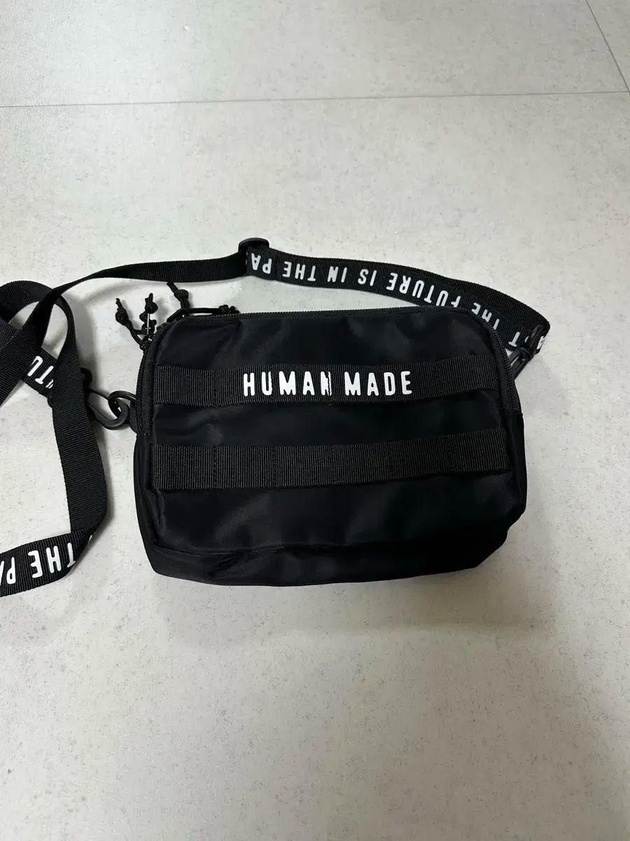 実際に着用 HUMAN MADE ミリタリー ポーチ スモール