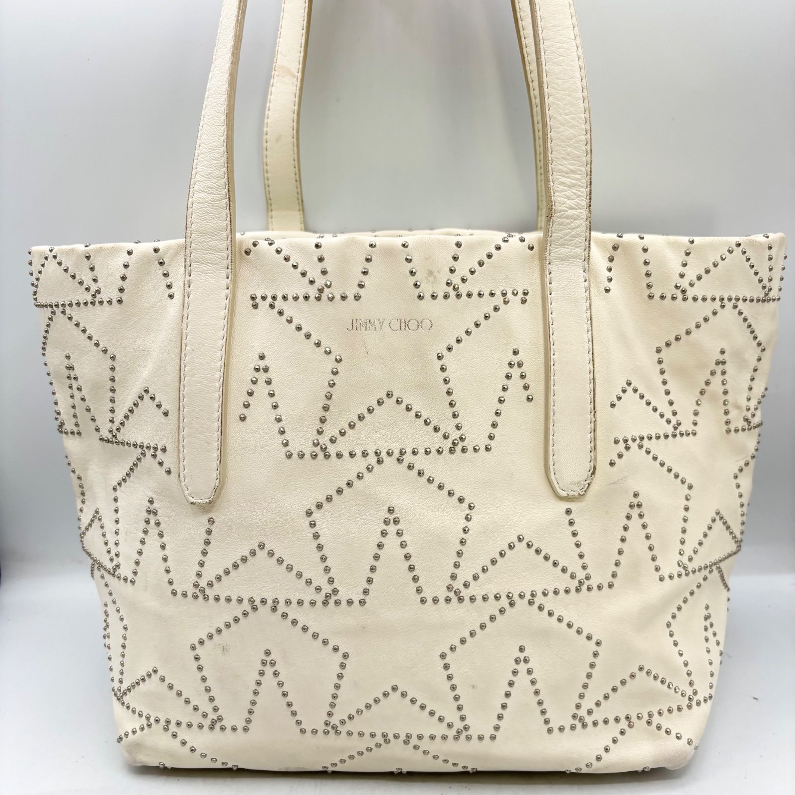 JIMMY CHOO スター スタッズ トートバッグ ホワイト×シルバースタッズ バッグ レザー 通勤 通学 デザイン ホログラム有り 1品限り‼