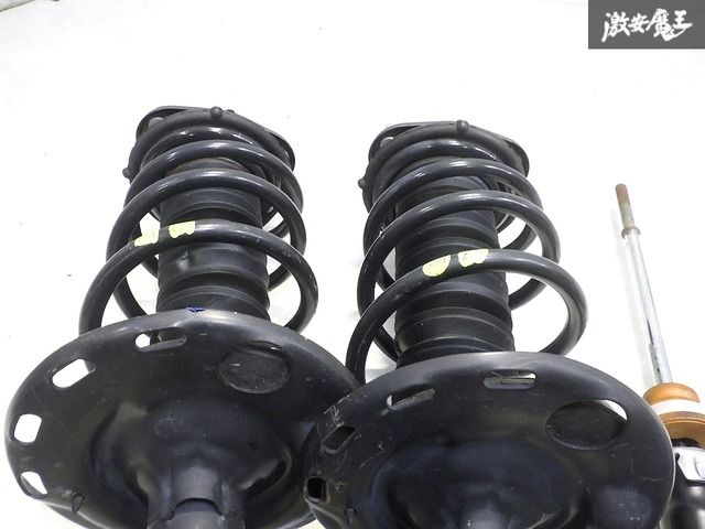 極上品!!【抜けなし！即発送】トヨタ純正 ZRR80G ノア ヴォクシー 2WD