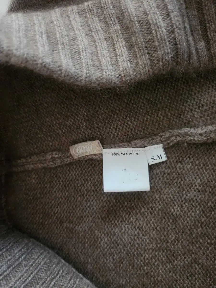 GOBI カシミア