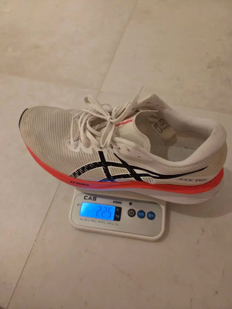  アシックス MAGIC SPEED 3 その他 靴