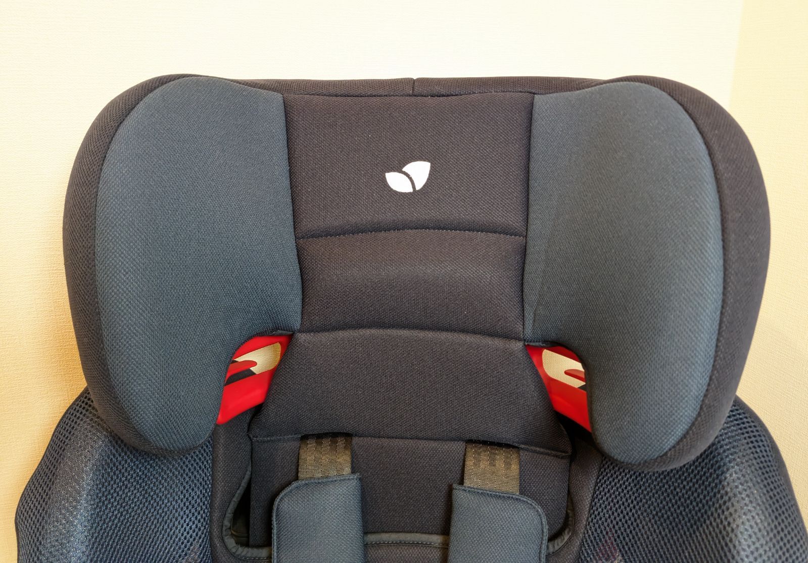 Joie カトージ チャイルドシート エレベート ジュニアシート ネイビー カップホルダー付き