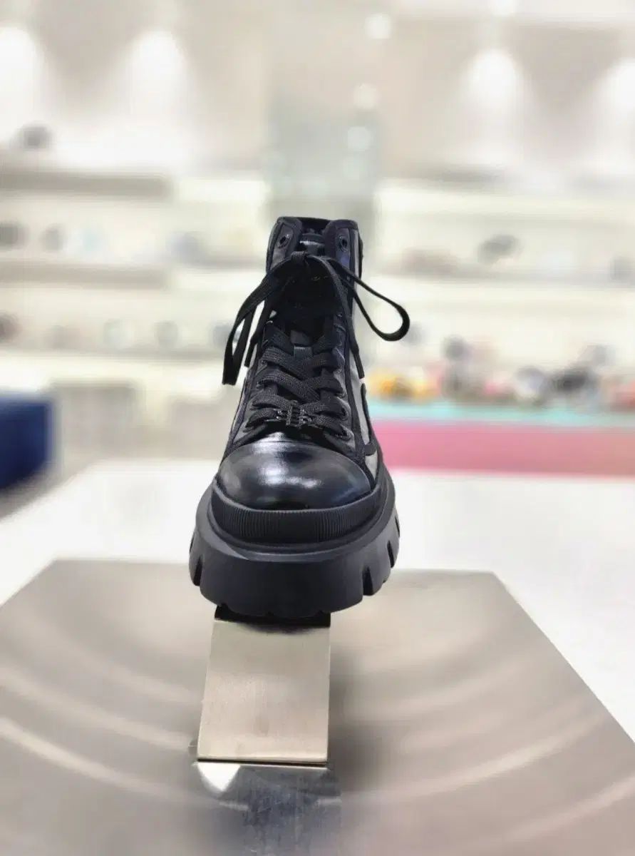 ウォーカーブーツ スニーカー