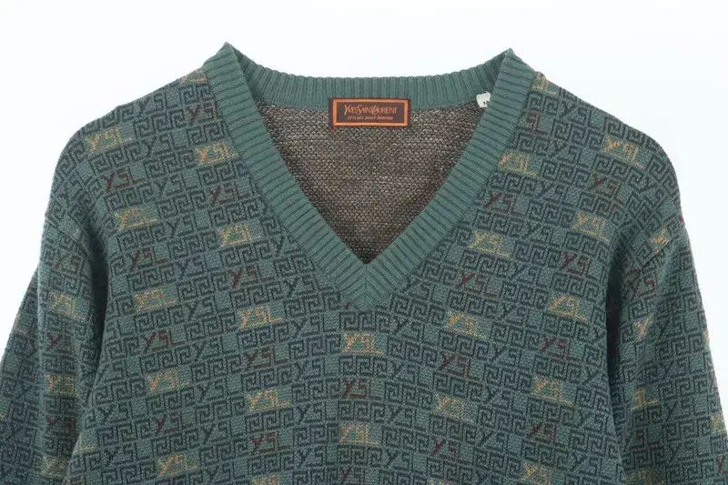 YVES SAINT LAURENT イヴ サンローラン WOMEN - M マルチ パータン YSL ロゴ Vネック ニット トップス