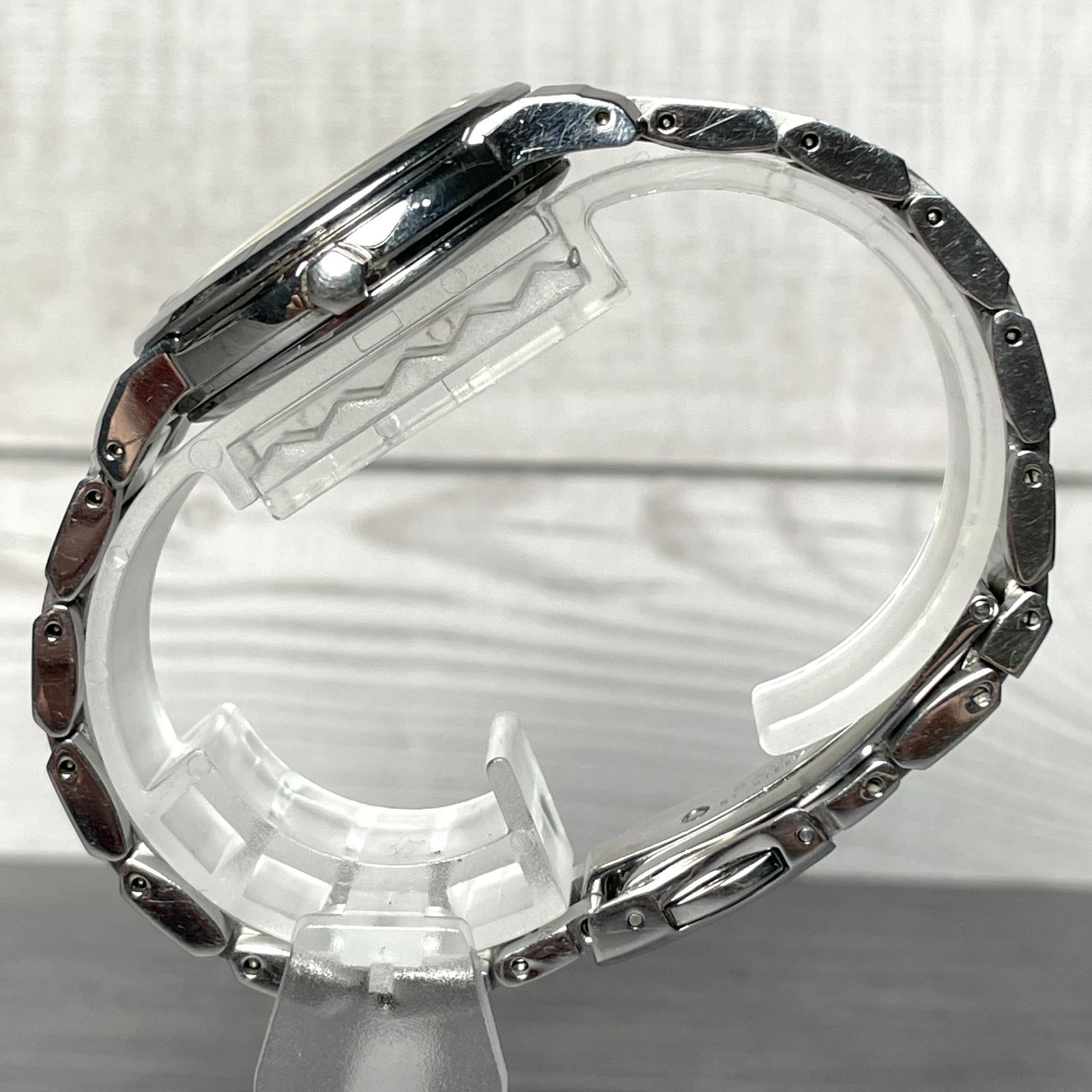 SEIKO セイコー クロノグラフ 文字盤ホワイト シルバーベルト 