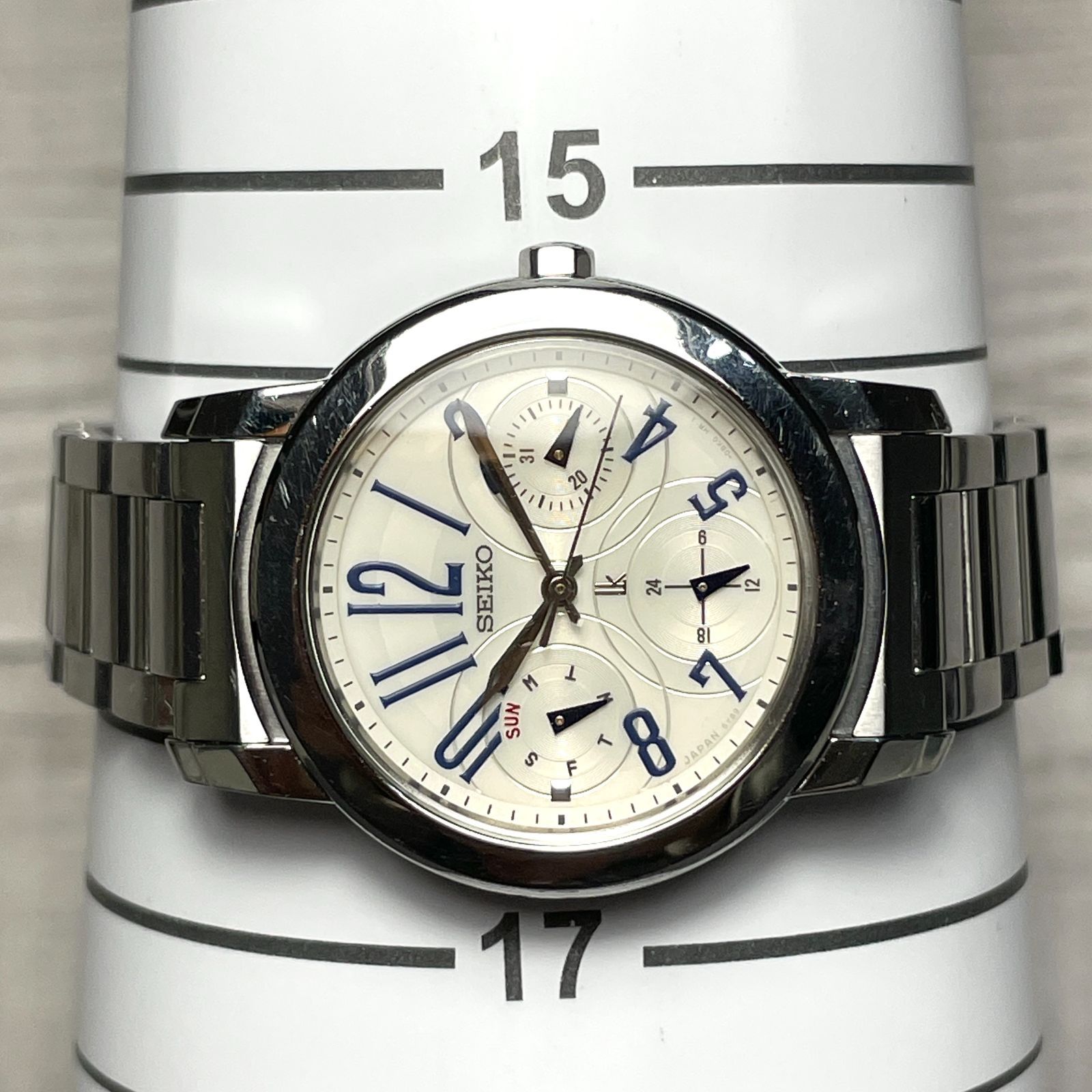 SEIKO セイコー クロノグラフ 文字盤ホワイト シルバーベルト