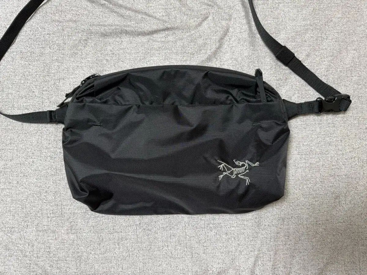 アークテリクス ヒリアド 6 クロスバック