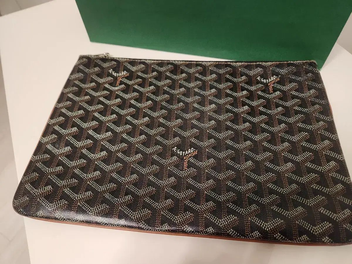 Masion Goyard ゴヤール 瀬名 泉 クラッチバッグ mm ブラックタン