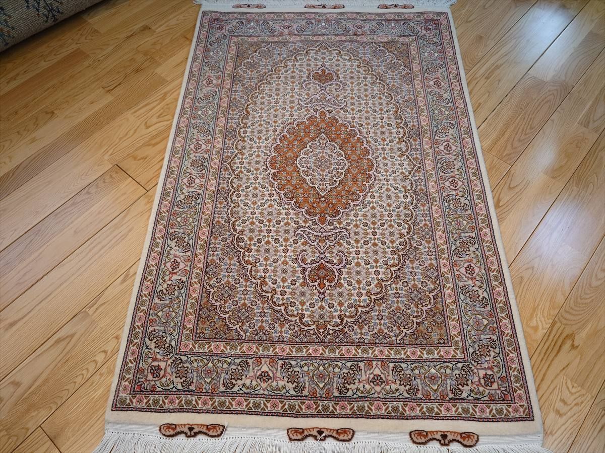 ペルシャ絨毯 タブリーズ産 マヒデザイン 50RAJ ウール&シルク