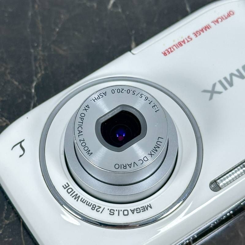 【美品】Panasonic LUMIX DMC-S2 ホワイト デジカメ Amazon | パナソニック デジタルカメラ ルミックス S2 光学4倍