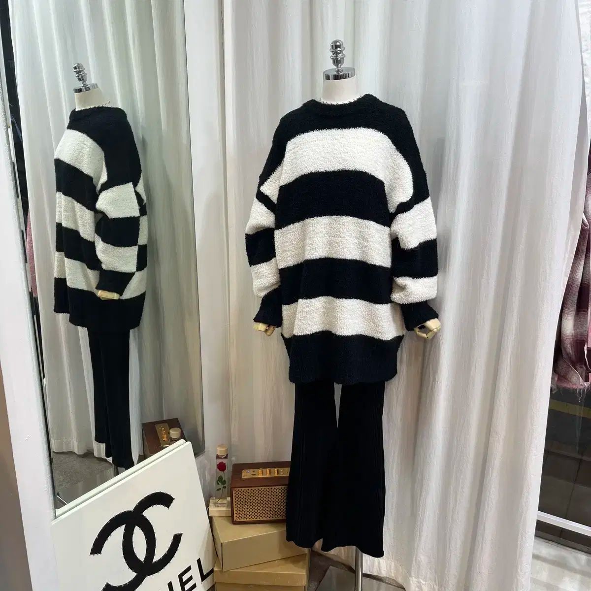 ラウンドネック