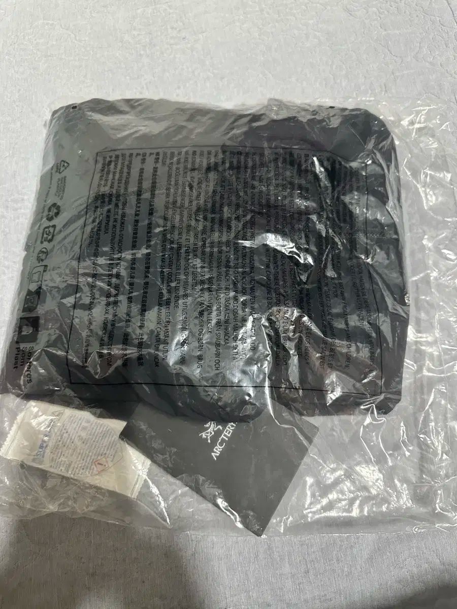 ARC TERYX アークテリクス プロトンSL フーディ ブラック