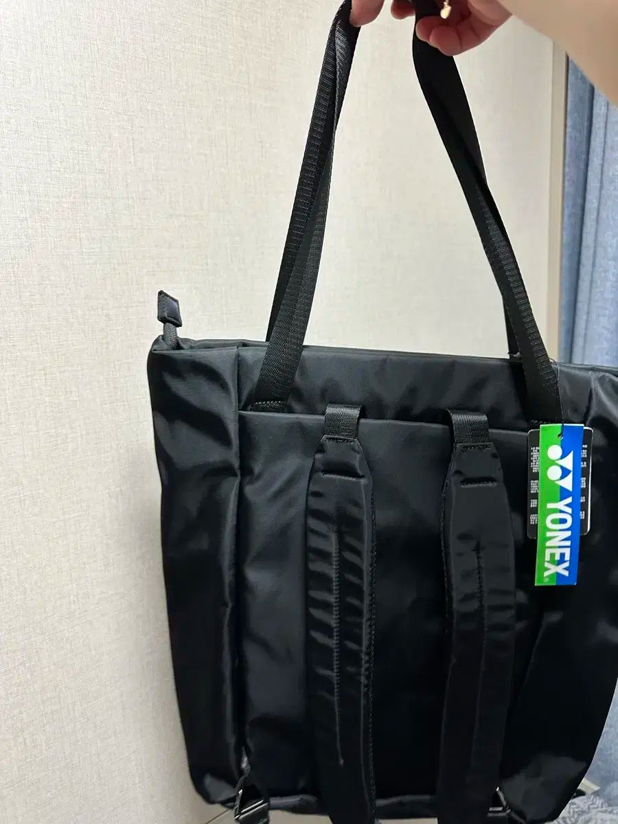YONEX ヨネックス 黒 バックパック