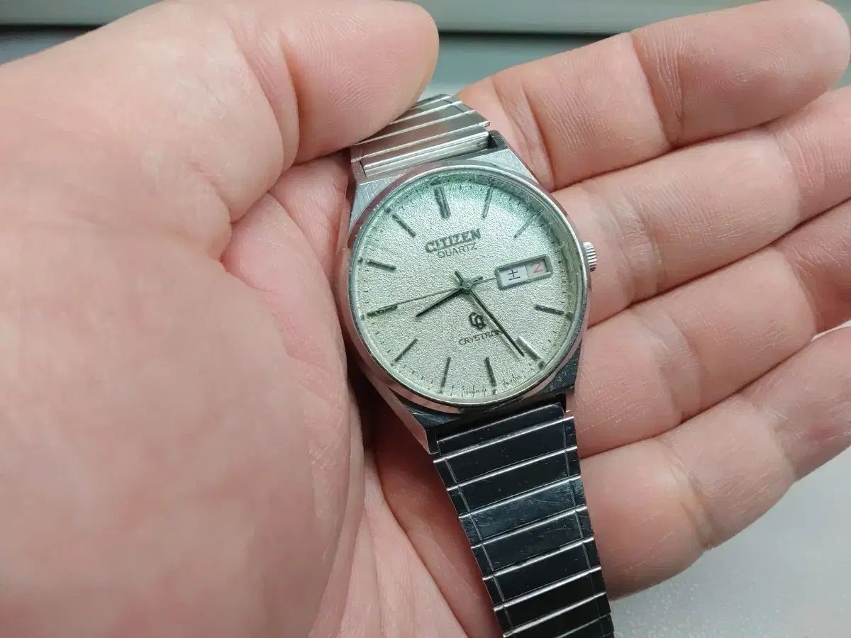 シチズン crystron 70s クライストロン Classic 時計