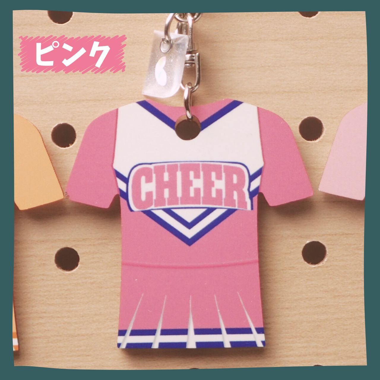 チア＊ユニフォーム＊キーホルダー＊かわいい＊プレゼント＊卒団＊卒業