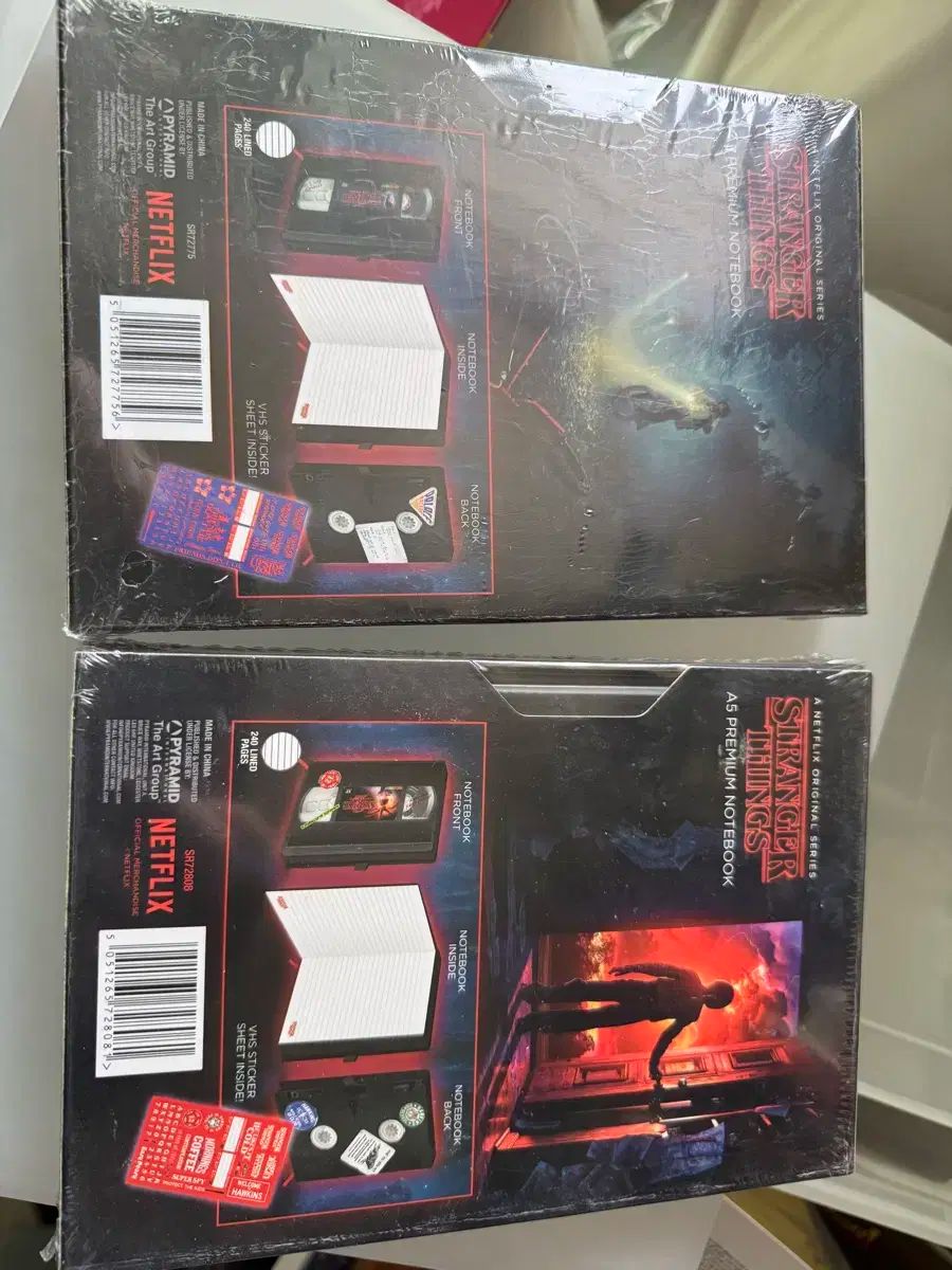 ジョジョの奇妙な物語 VHS スタイル ノート 2種とボールペン