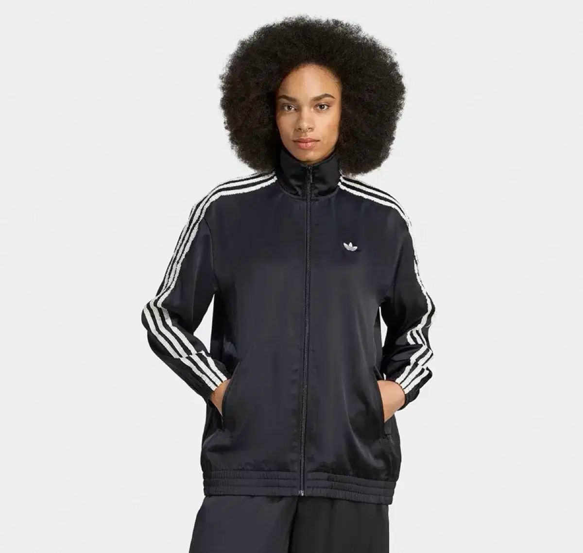 アディダス フリル サテン ファイヤーバード トラックジャージ ジャージ ブラック M