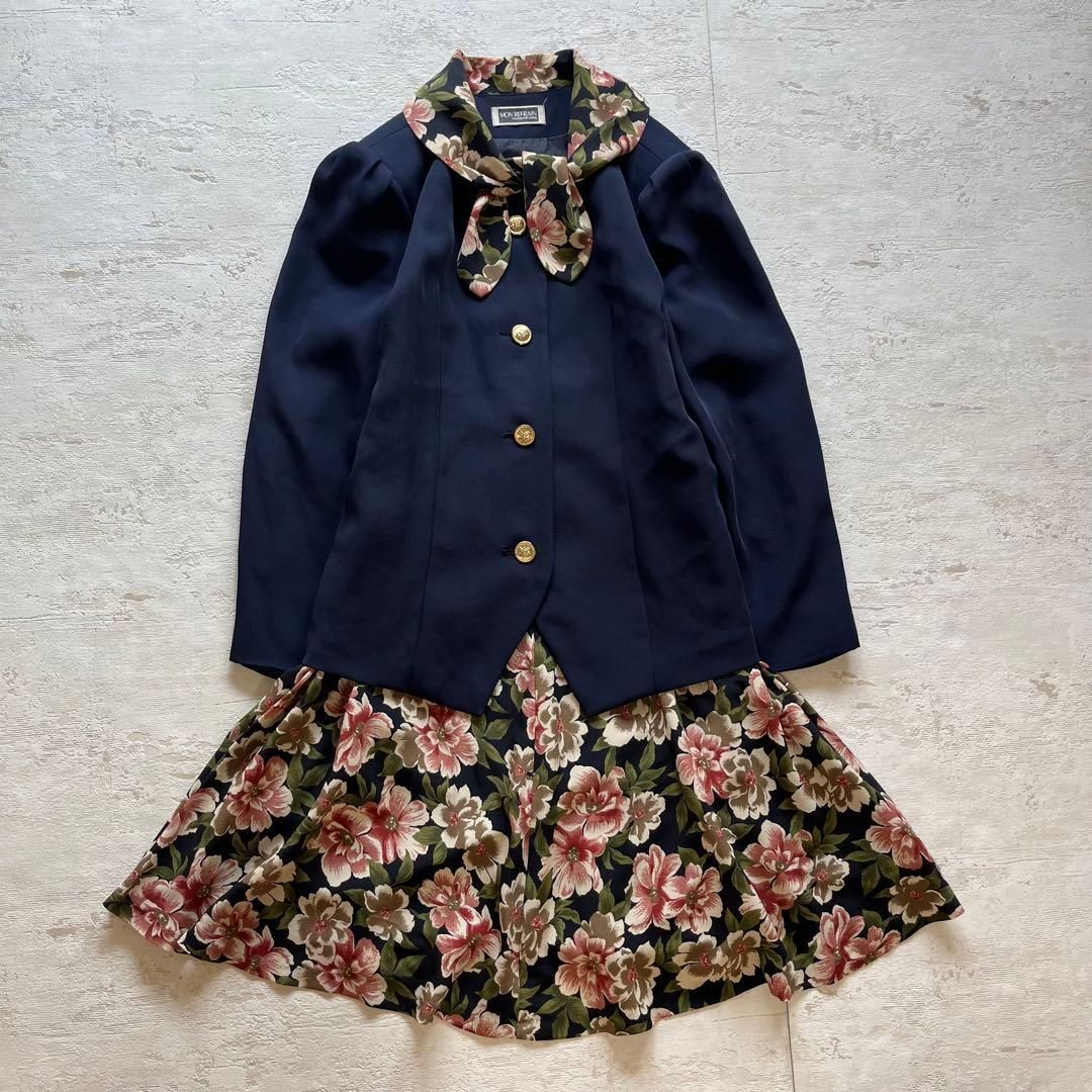 ネイビー クラシカル上品スタイル