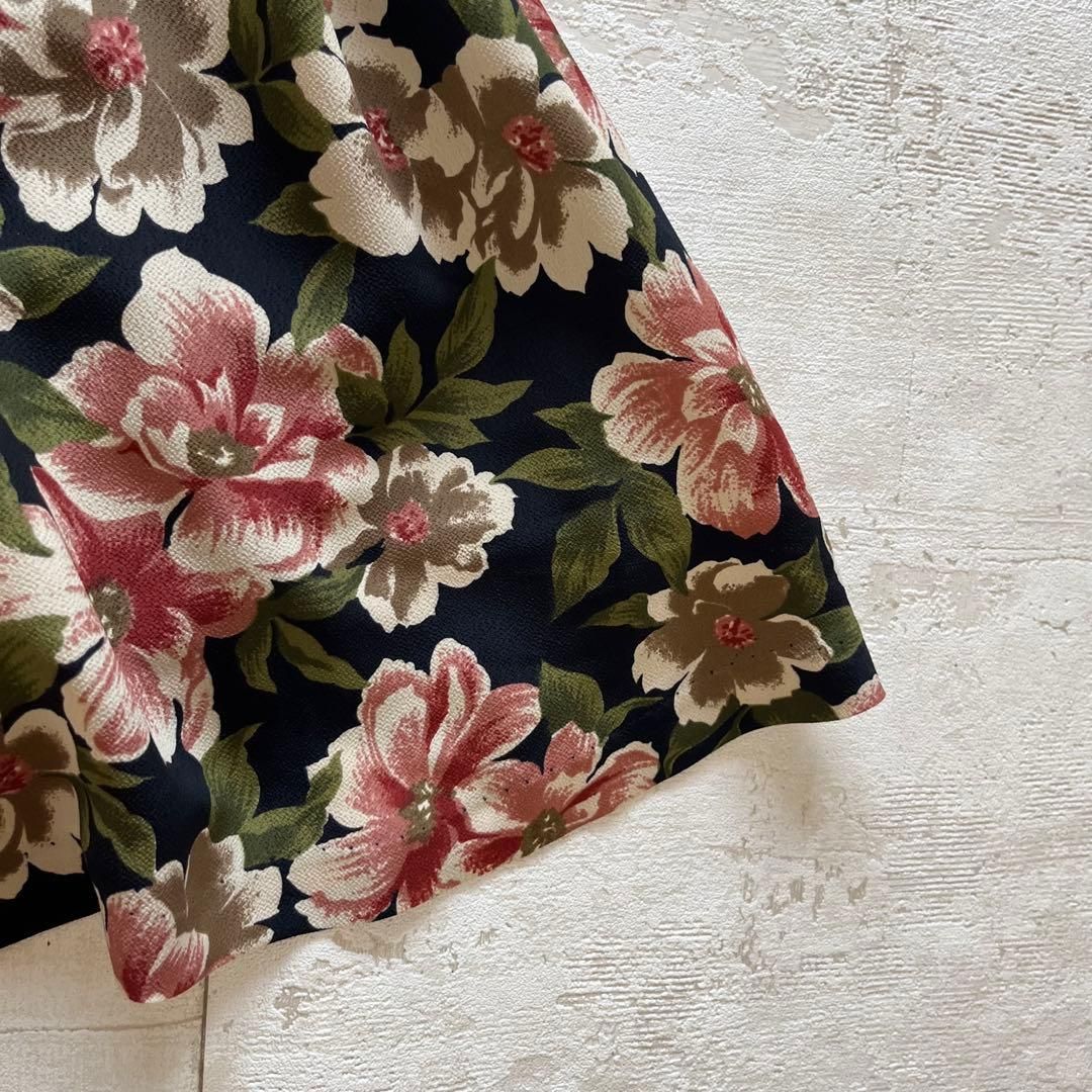 ネイビー クラシカル上品スタイル