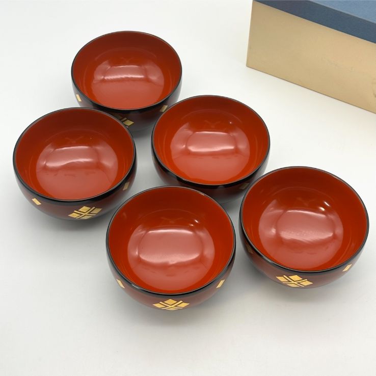 秀衡塗】外黒内朱 有職菱紋 椀揃 / 南部塗 南部漆器製造元『漆器の君塚