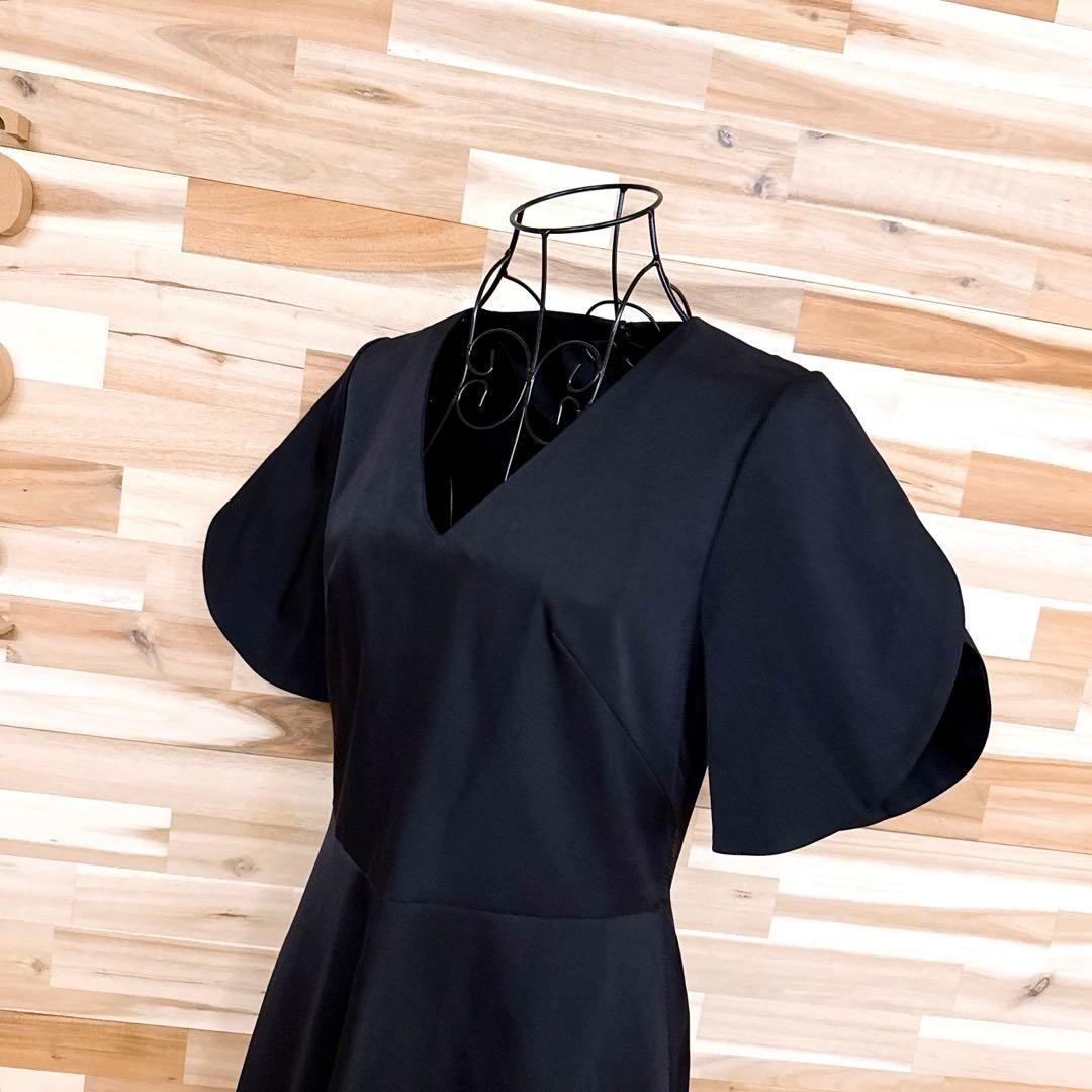 アドーア ADORE フィッシュテール ロング ドレス ワンピース 半袖 黒ブラック Vネック モード ワン スリットなし