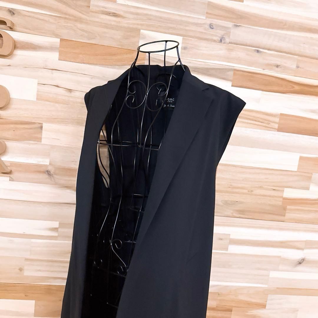 ノークバイザライン×冨岡佳子 コラボ テーラード襟ロング ジレ ベスト 黒ブラック ウール ベルト付き モード スリット