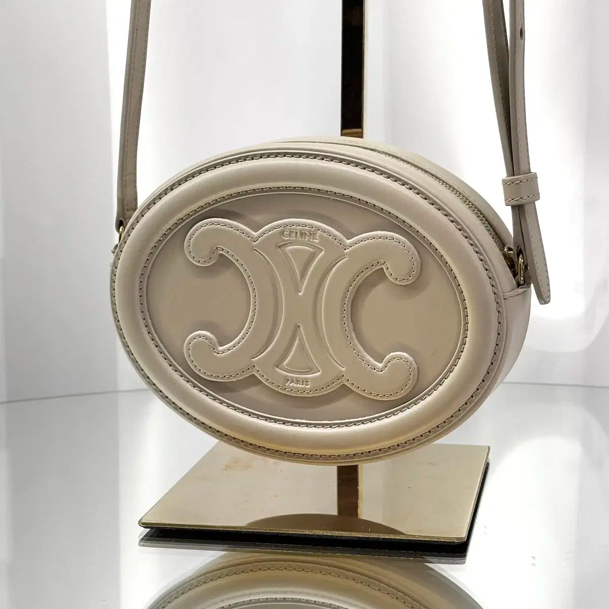 Celine セリーヌ オーヴァル パール ライス クロスバック