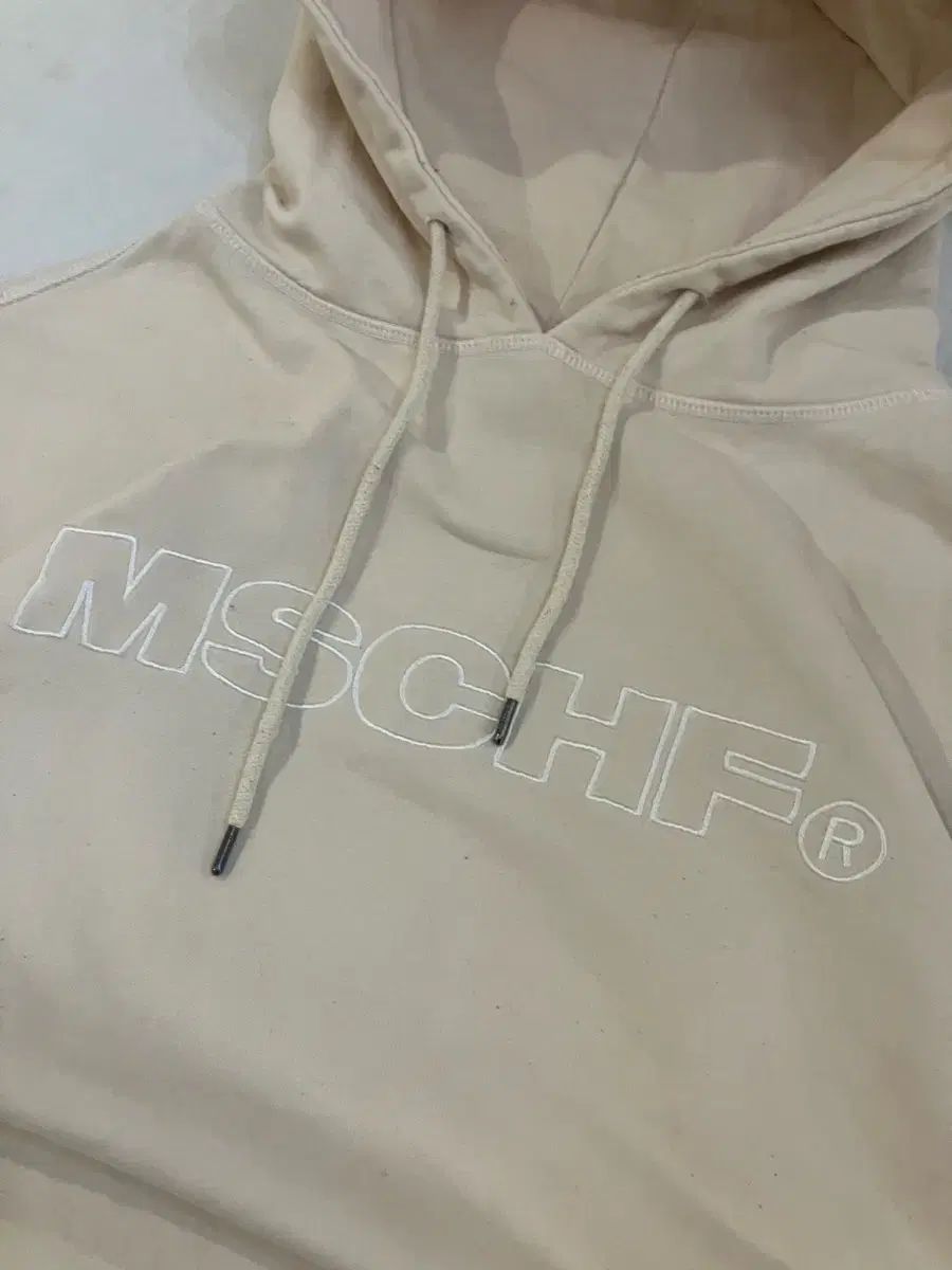 ミスチーフ ビックロゴ