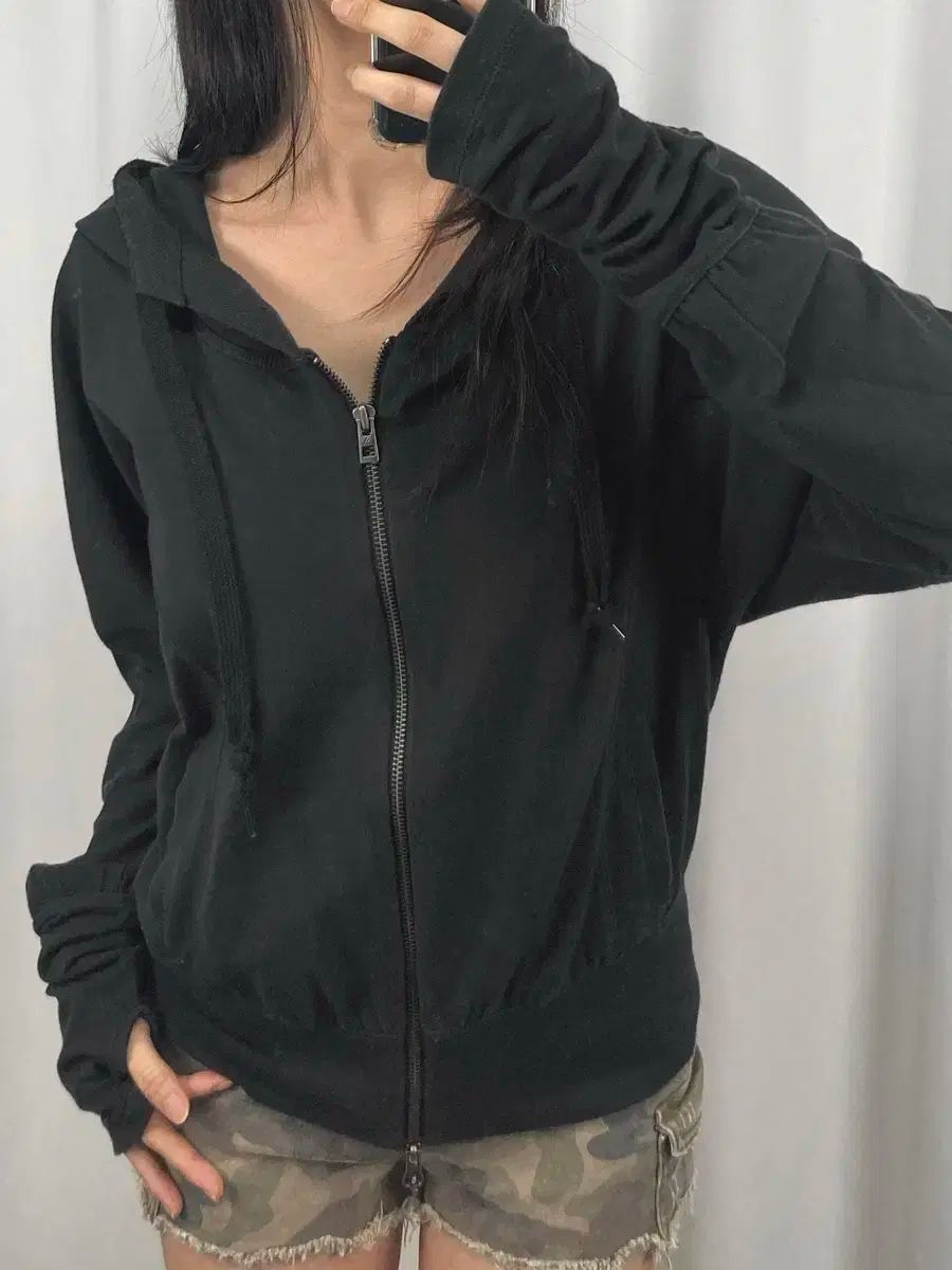 アディダス ステラー マッカートニー ブラック フーディー ジップアップ