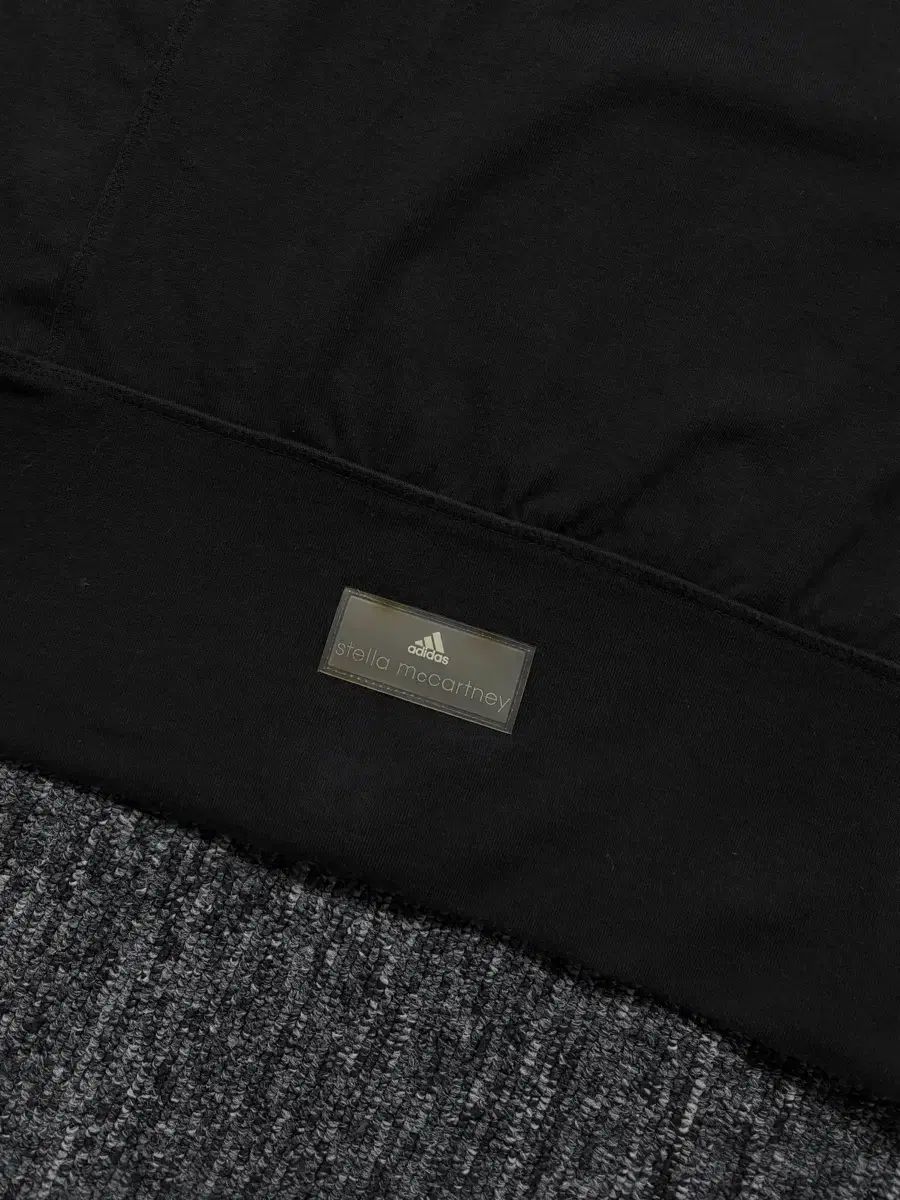  アディダス ステラー マッカートニー ブラック フーディー ジップアップ パーカー トップス