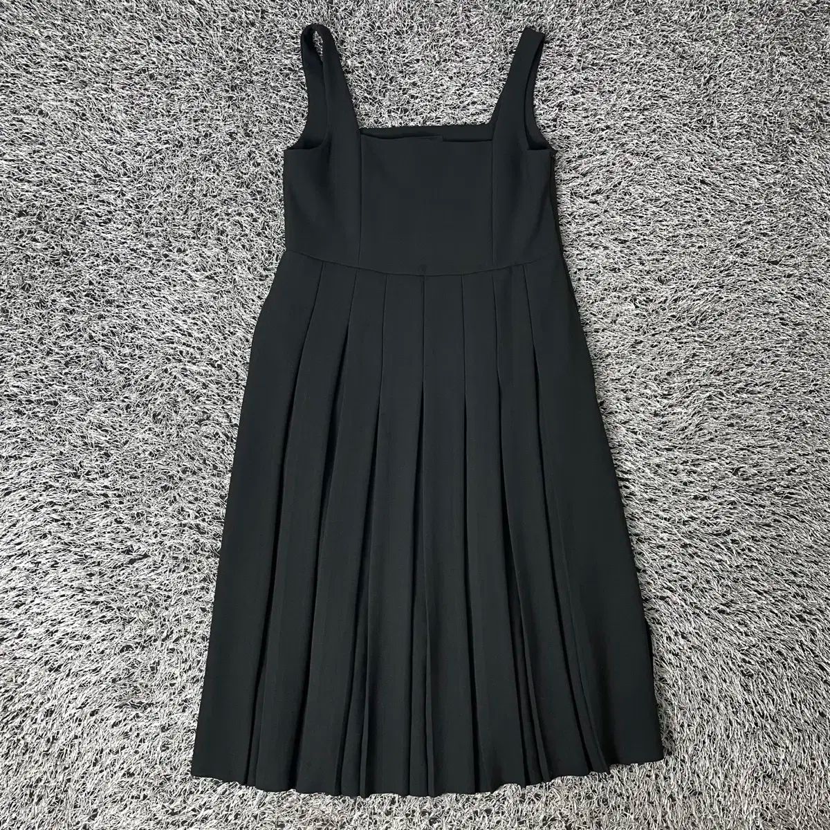 ORR オル レディース スリーブレス プリーツ ONE PIECE ドレス