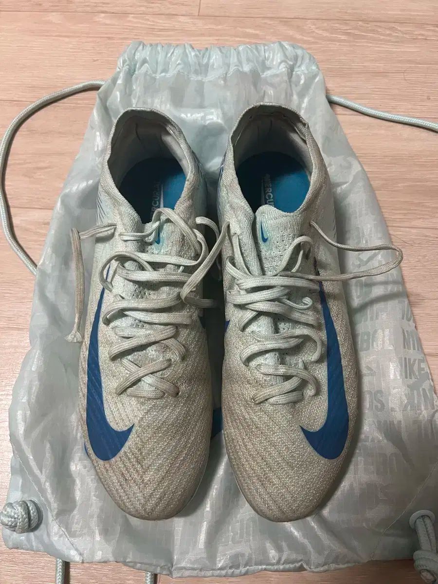 マーキュリアル ヴェイパー 16 エリート AG 265mm