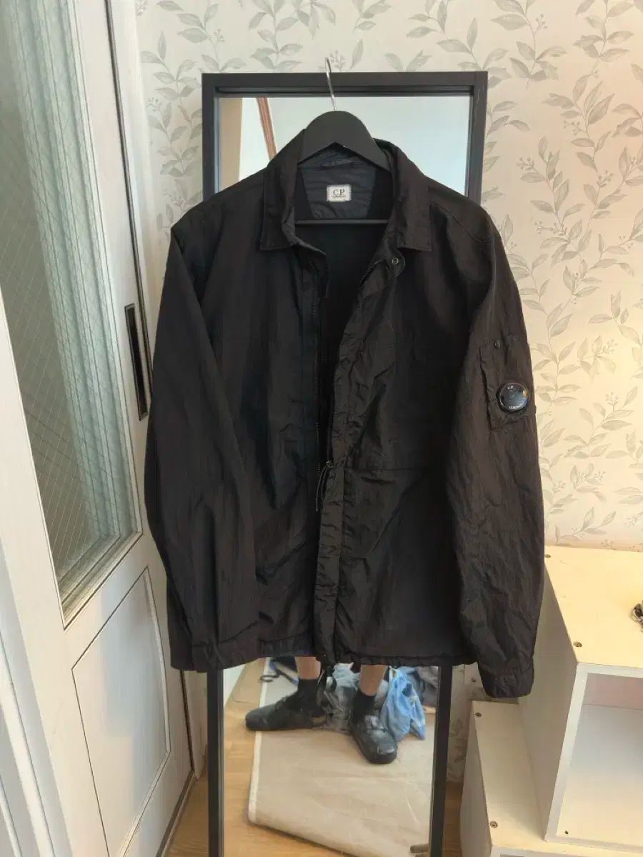 C.P. COMPANY シーピーカンパニー ブラック ジャケット 24FW ナイロン