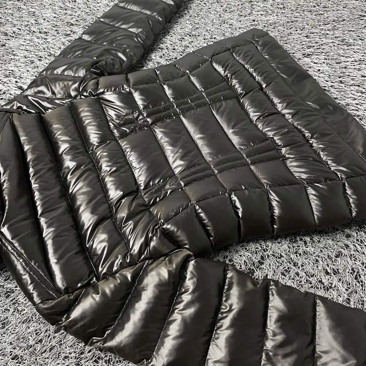 ダウン ジャケット