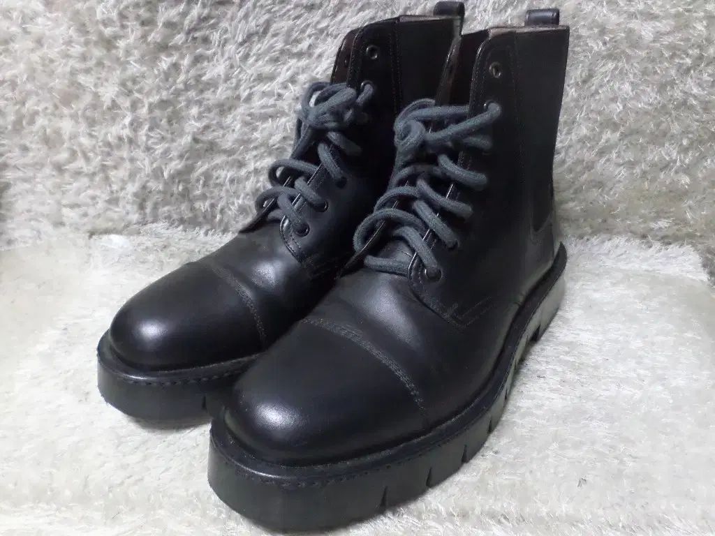 260 サルヴァトーレ フェラガモ ウォーカーブーツ 靴