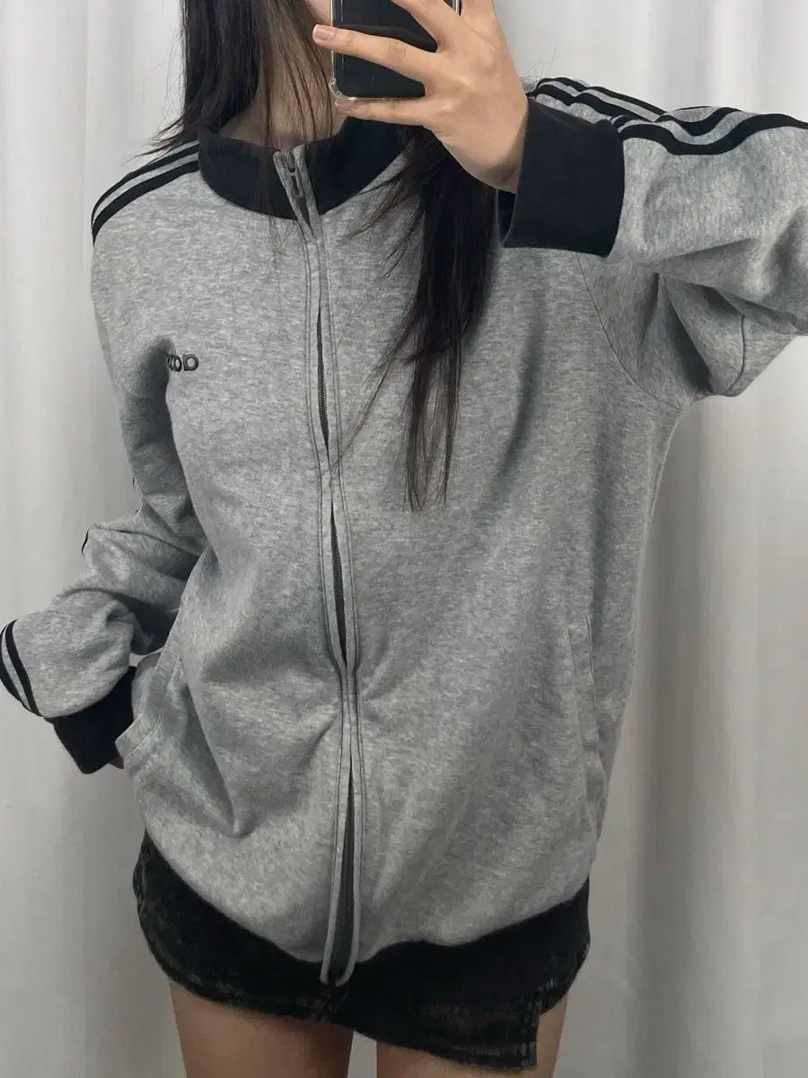 アディダス グレー ジャージ ジップアップ
