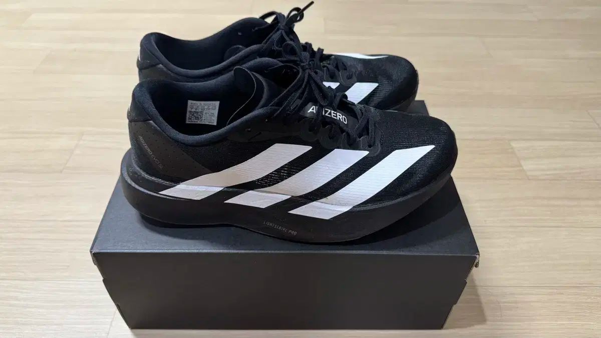 アディダス アディゼロ エボ SL ブラック