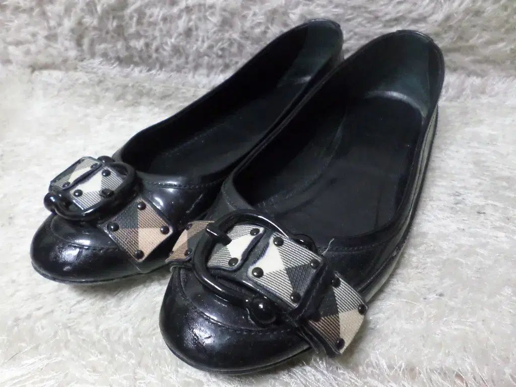 235 バーバリー プロム フラッシュシューズ 靴 ローファー