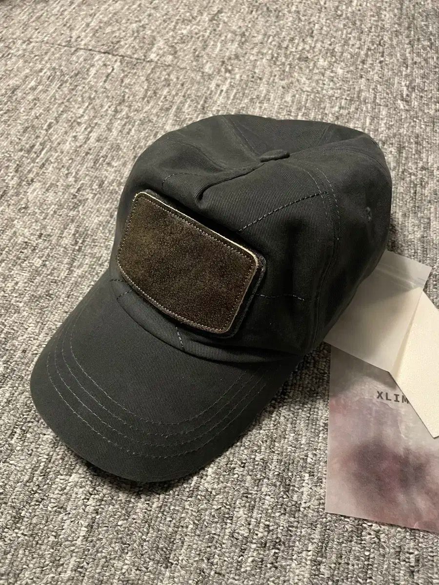 Xlim ep 8 01 cap チャコール グレー