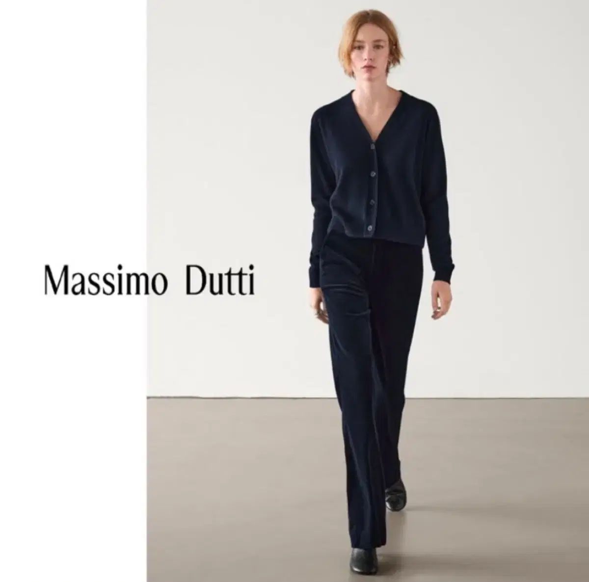 マッシモ ドゥッティ ウール ブレンド Vネック カーディガン - ネイビー S