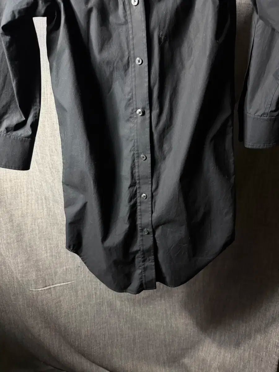 オフショルダー