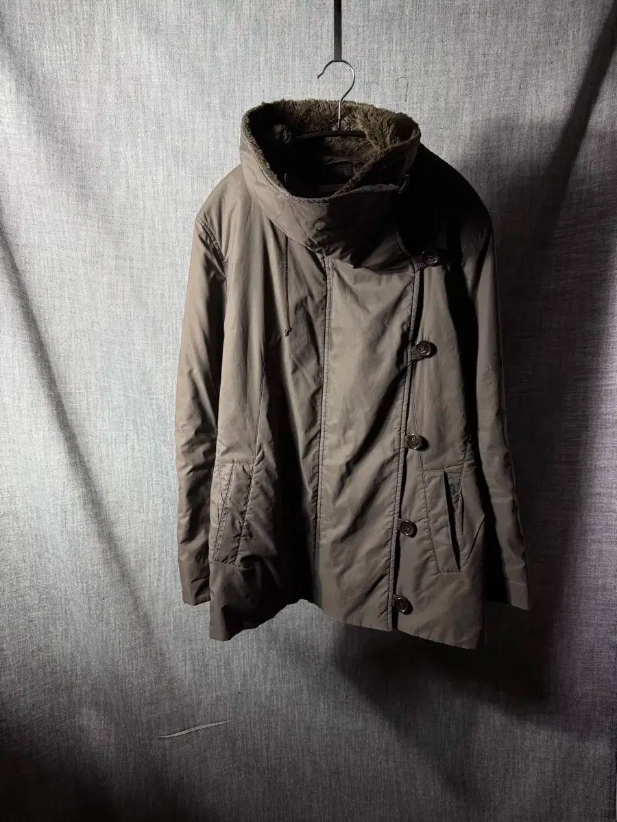 ISSEY MIYAKE イッセイミヤケ アシメントリー斜めボーダー ウィンター アウター