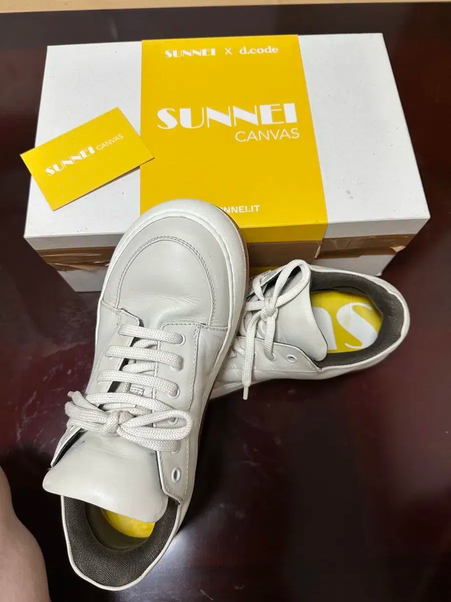 ドリーミー スニーカー アイボリー