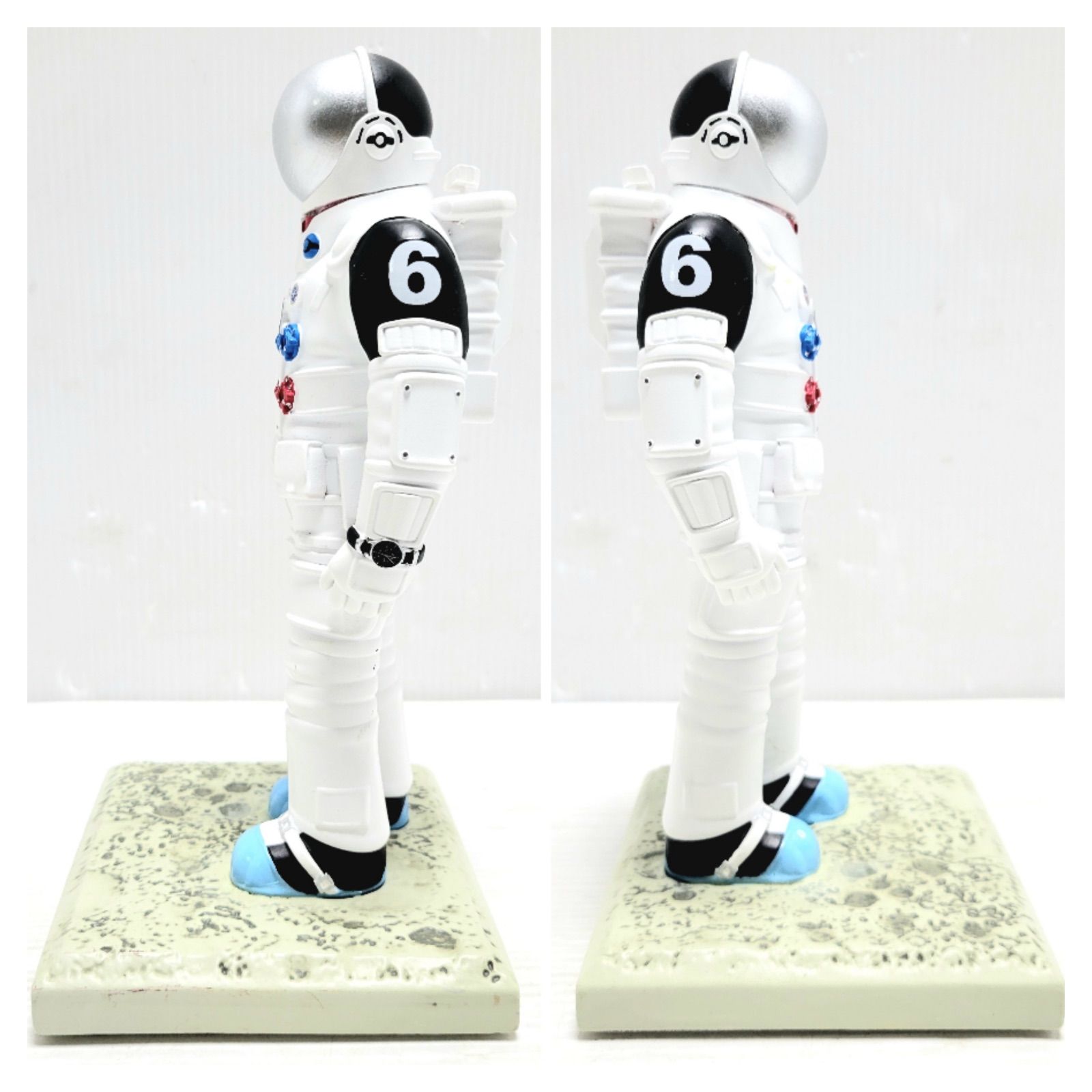 宇宙兄弟 ブックエンド 1666体限定 ブックスタンド - メルカリ