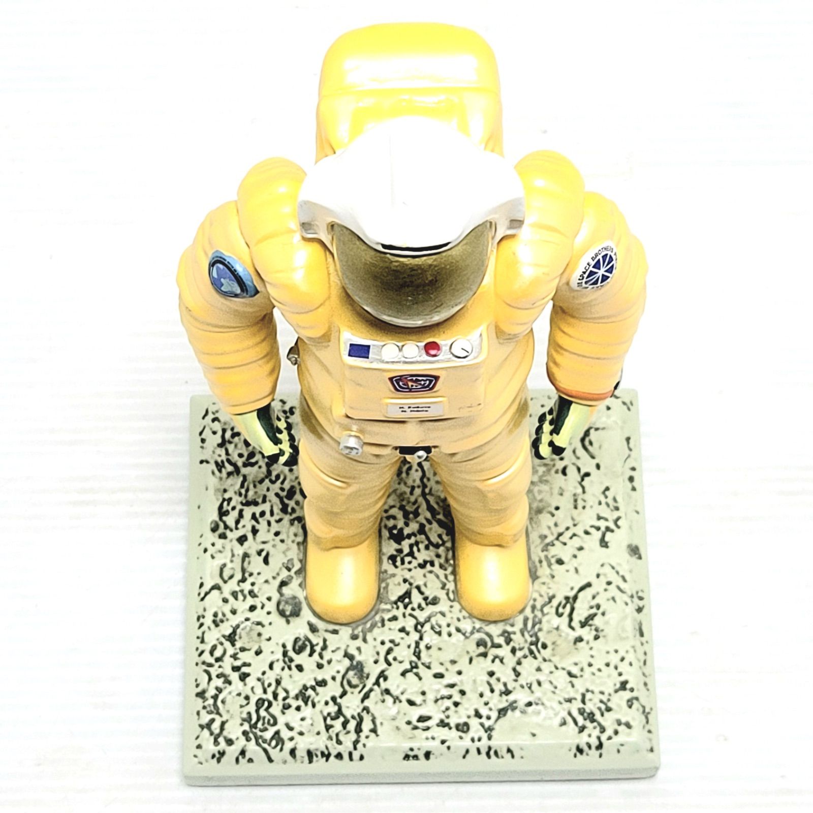 宇宙兄弟 ブックエンド 1666体限定 ブックスタンド - メルカリ