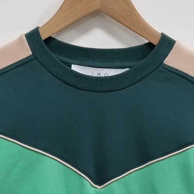 スウェット シャツ