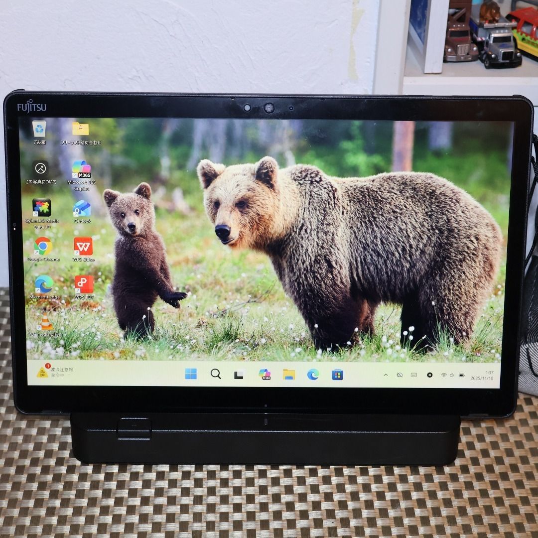 タブレット Win 11 対応i 5 メモリ8 G SSD 無線 カメラ タッチ