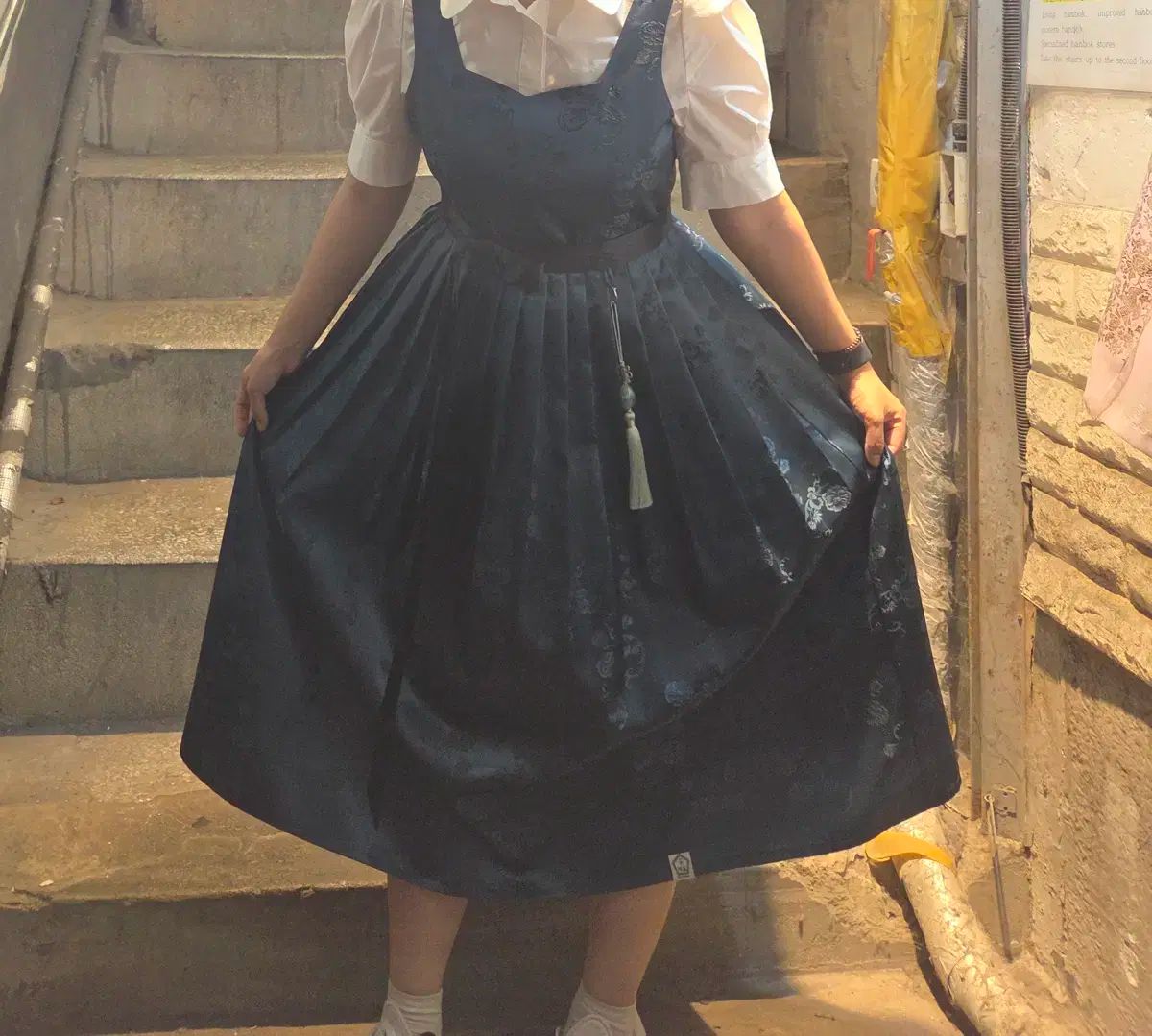  花道歩くSEOUL ノースリーブ チョルリックONE PIECE その他 ワンピース